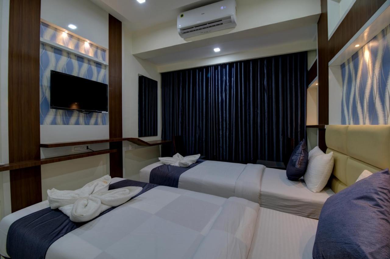 Hotel Mourya Residency Navi Mumbai Exterior foto